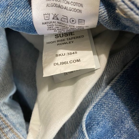DL 1961 Jeans womens 31 x 26 blue ripped distress Susie‎ high rise Tapered - Picture 6 of 9